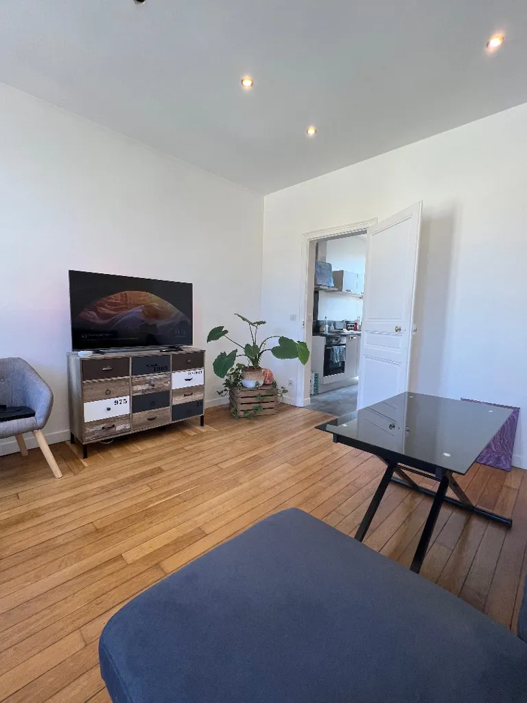 Elutuba - First Floor Flat near City Centre