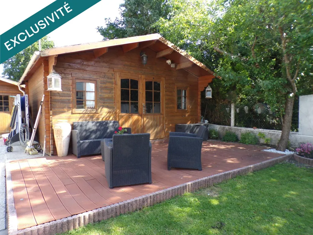 Terrass - Spacious House with Pool in Draveil