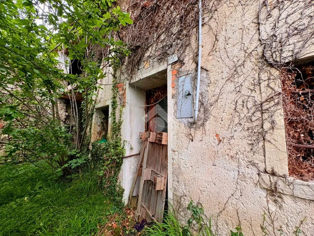 Jardin - Rustic Property with Vineyard View in Valdobbiadene