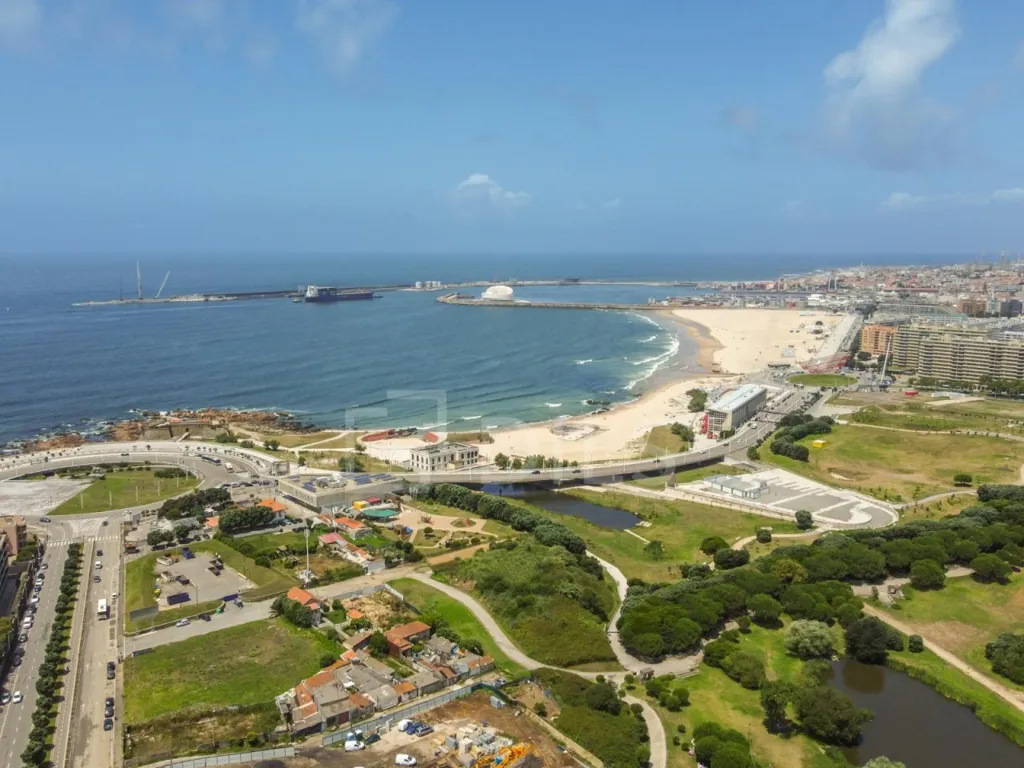 Õhuvaade - Duplex Apartment with Private Garden in Matosinhos