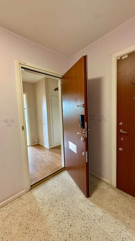 Hallway - Apartment with South-Facing Balcony in Järfälla