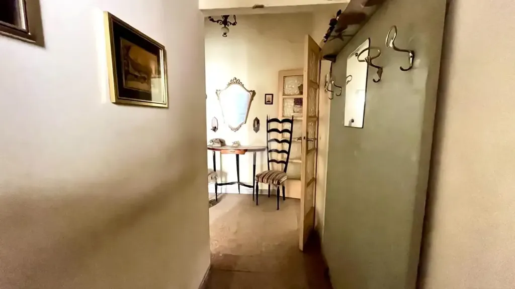 Esik - Independent House with Terrace in San Severo