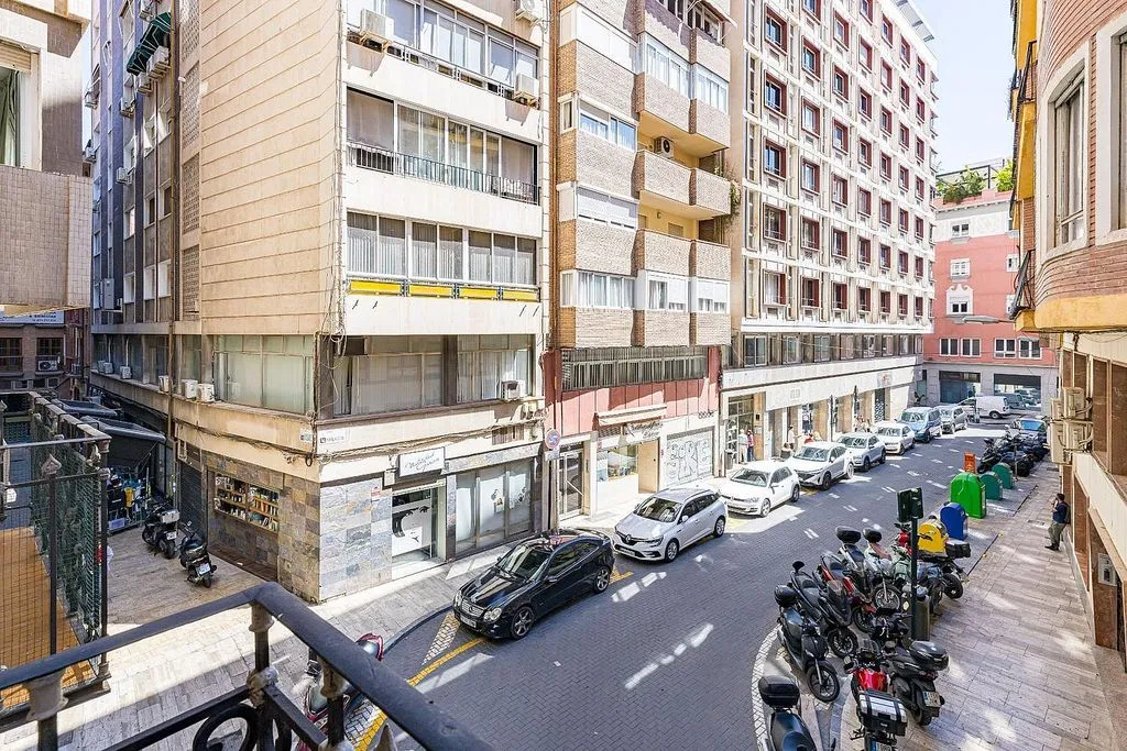Välivaade - Apartment with High Ceilings in Murcia Centre