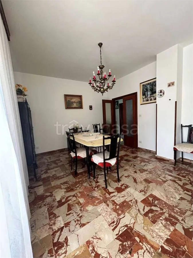Salle à manger - Apartment with Balcony in Formia