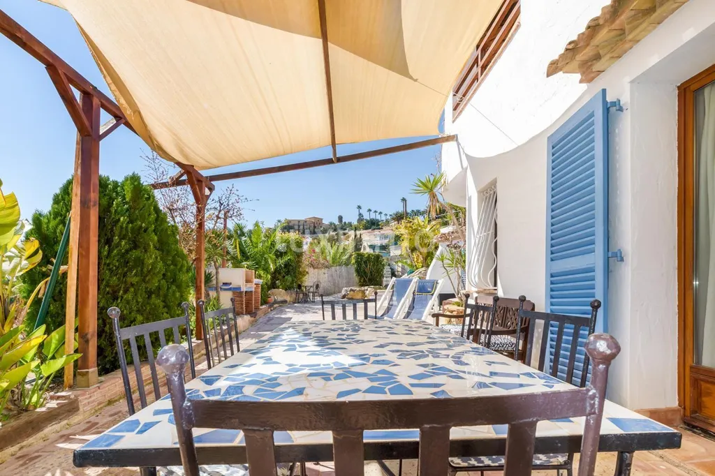 Terrasse - Detached House with Sea Views in El Campello