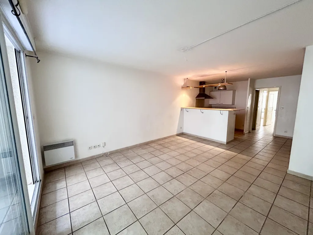 Living Room - T3 Apartment with Terrace in Marseille 8th