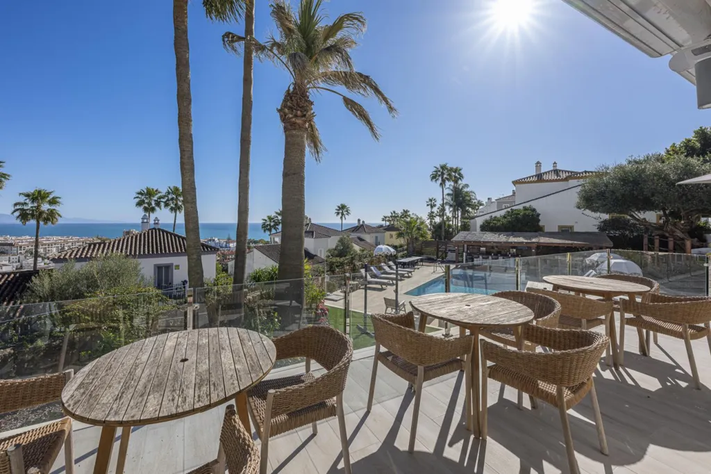 Terrasse - Refurbished Villa with Sea Views in La Duquesa