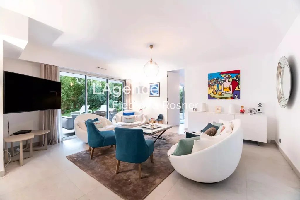 Séjour - Appartement avec Jardin et Jacuzzi à Saint-Tropez