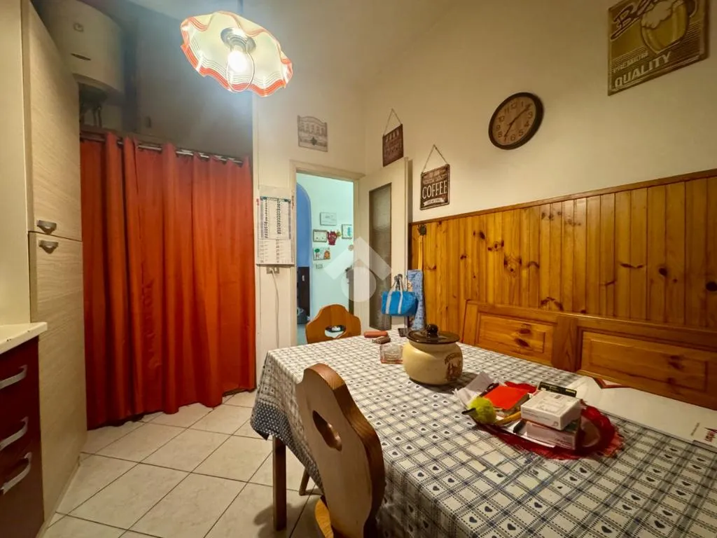 Sala da pranzo - 3-Bedroom Apartment with Balcony in Modena