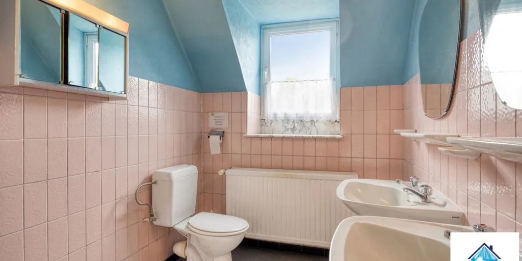 Vannitoad - Half-Open House with Garden in Eppegem
