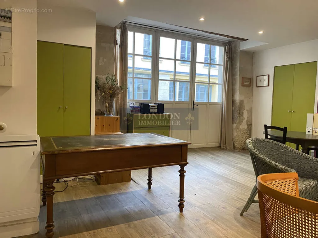 Söögituba - Accessible Flat with Courtyard in Notre Dame
