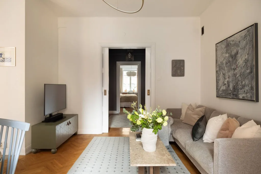 Séjour - Parisian-Style Flat with Balcony in Vasastan