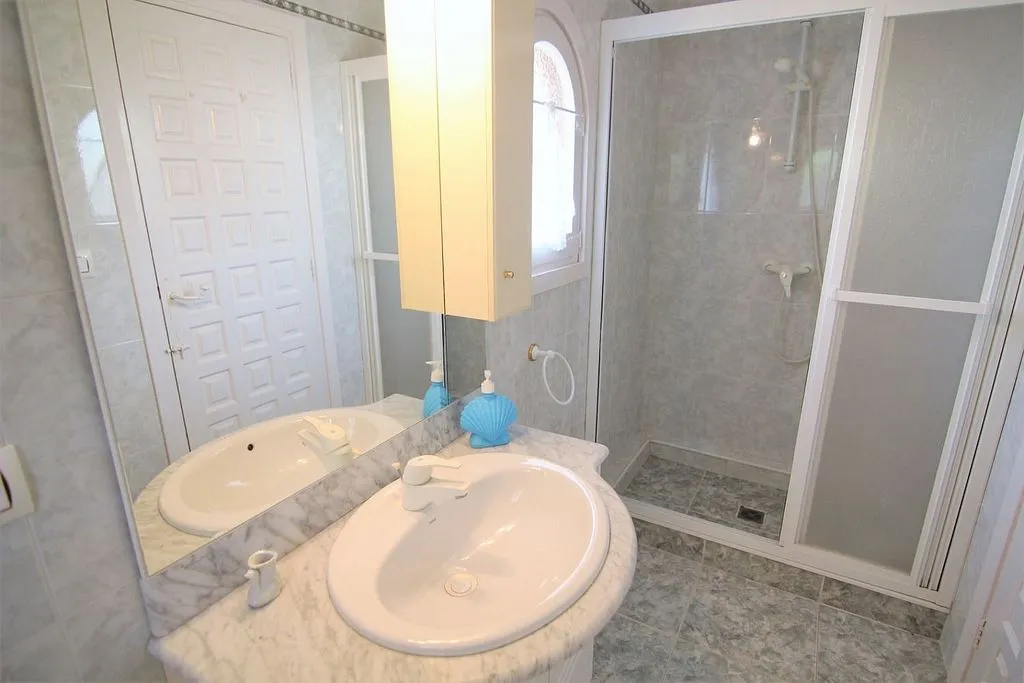 Salles de bain - Villa with Pool and Terrace in Calpe