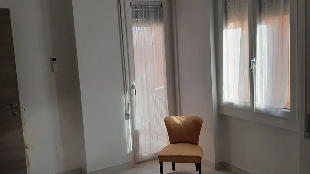 Office - Modernised Apartment with Balconies in Loano