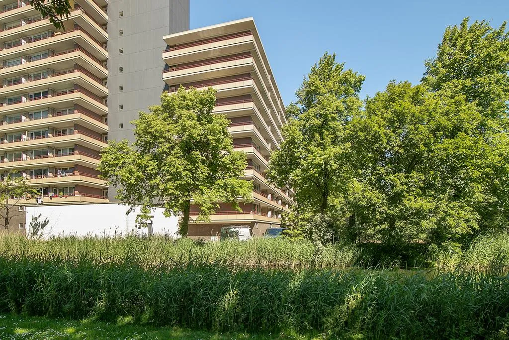 Välivaade - 4-Bedroom Apartment with Balcony in Delft