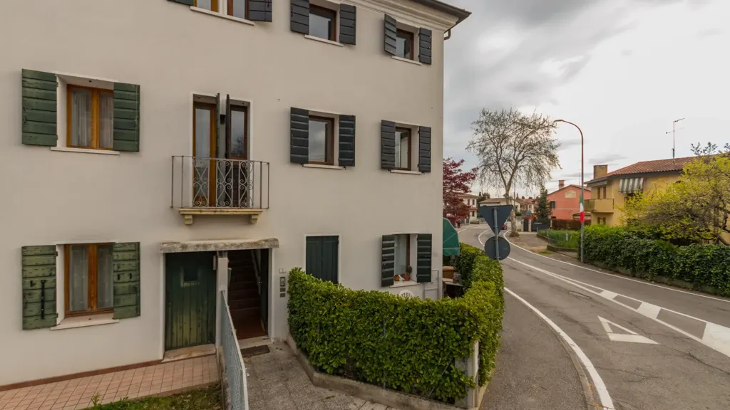 Extérieur - Two-Level Apartment with Garage in Spresiano