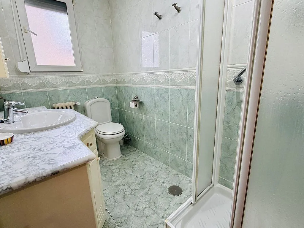 Vannitoad - Bright Apartment with Patio in Valladolid