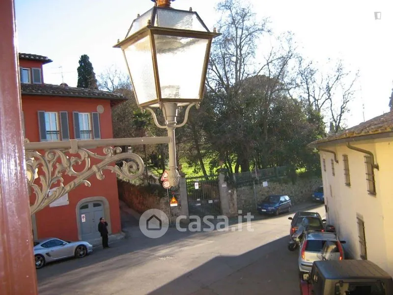 Rõdu - Fully Furnished Flat with Historic View in Florence