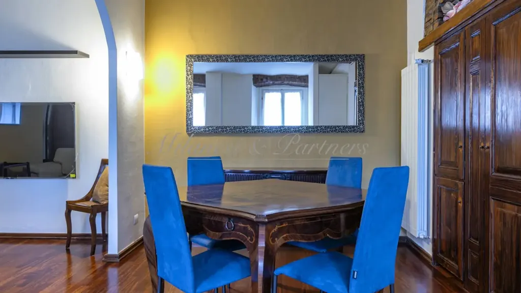 Salle à manger - Bilocale with Balcony in Bergamo