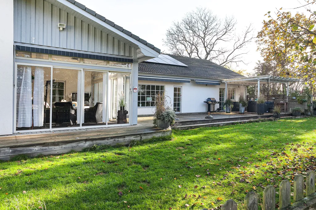 Jardin - 1-Plan Villa with Solar Panels in Fleninge