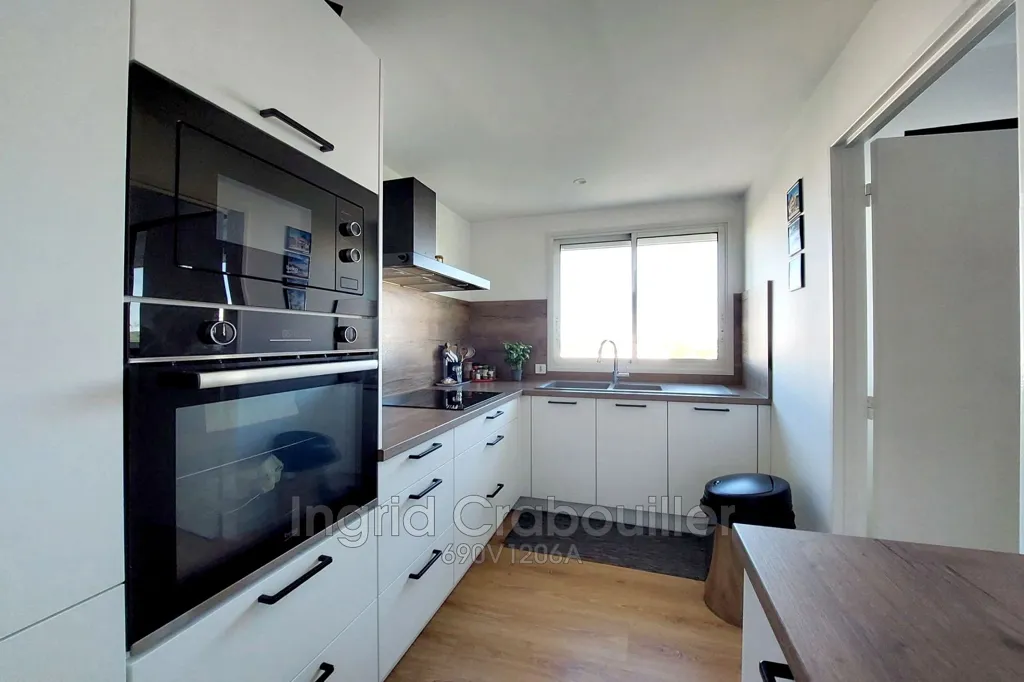 Kitchen - Renovated Apartment with Panoramic View in Royan