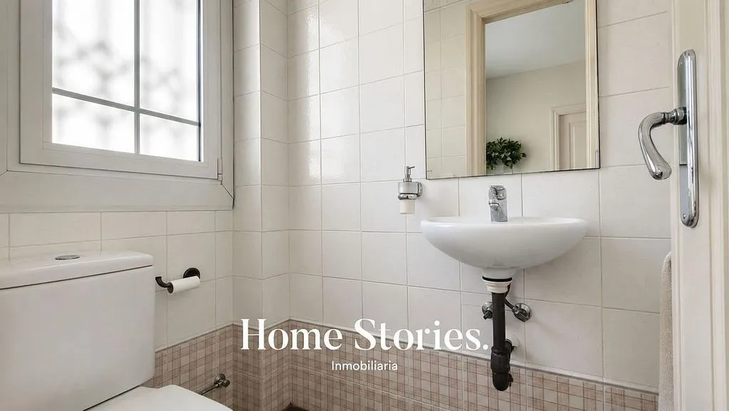 Vannitoad - Furnished Flat with Balcony in Valencia