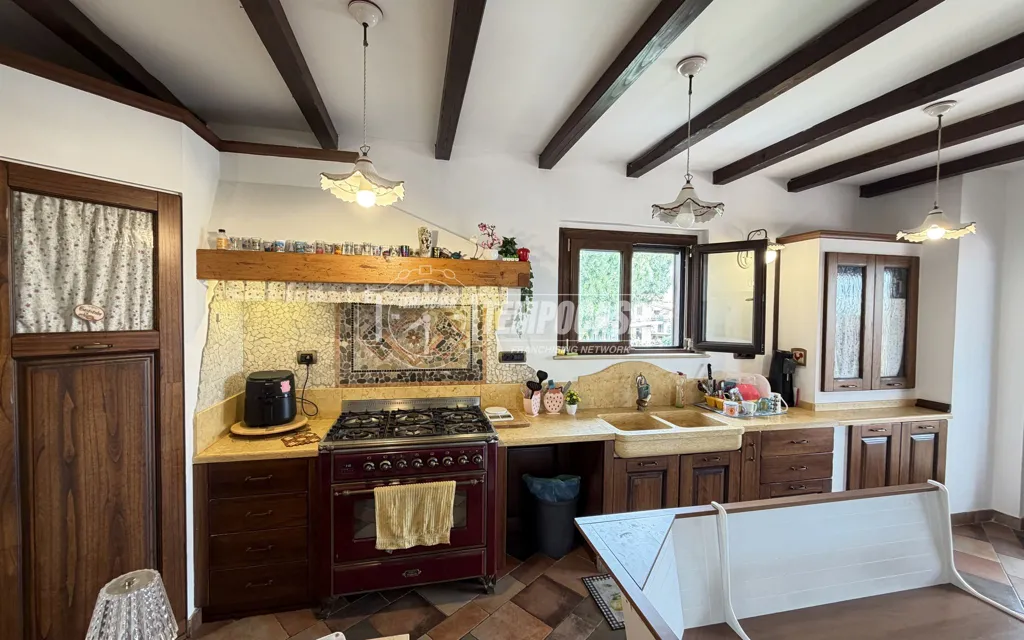 Cuisine - Attico with Perimeter Terrace in Rome