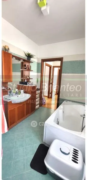 Vannitoad - Restored Historic House with Balcony in Carate Brianza