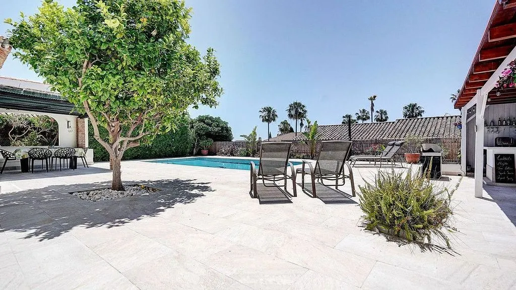 Piscine - Reformed Villa with Sea View in Calahonda