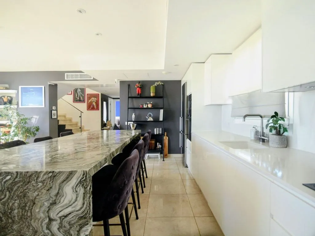 Köök - Luxury Penthouse with Pool in Marbella