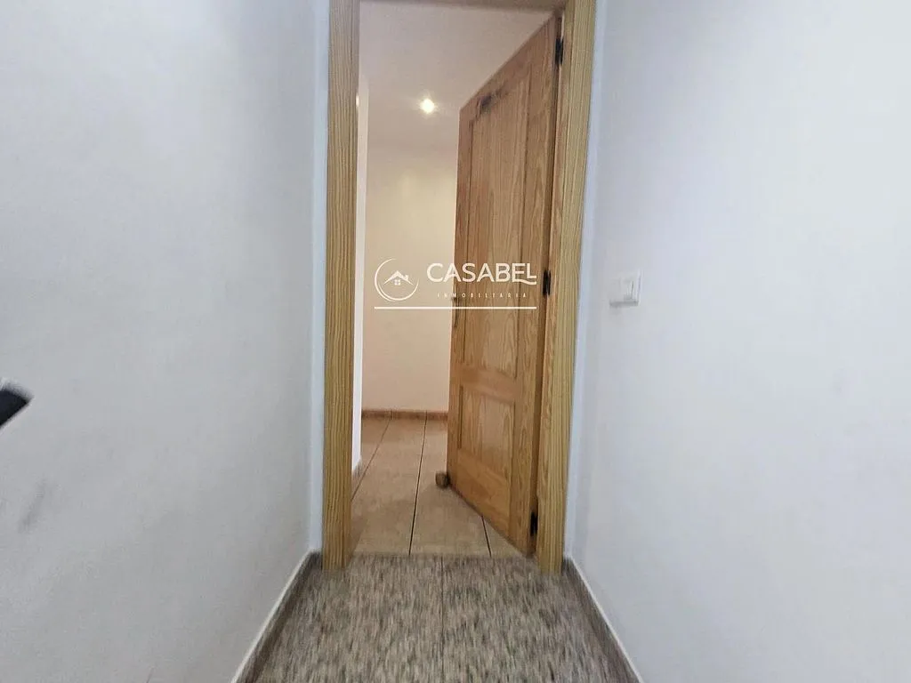 hallway_entrance