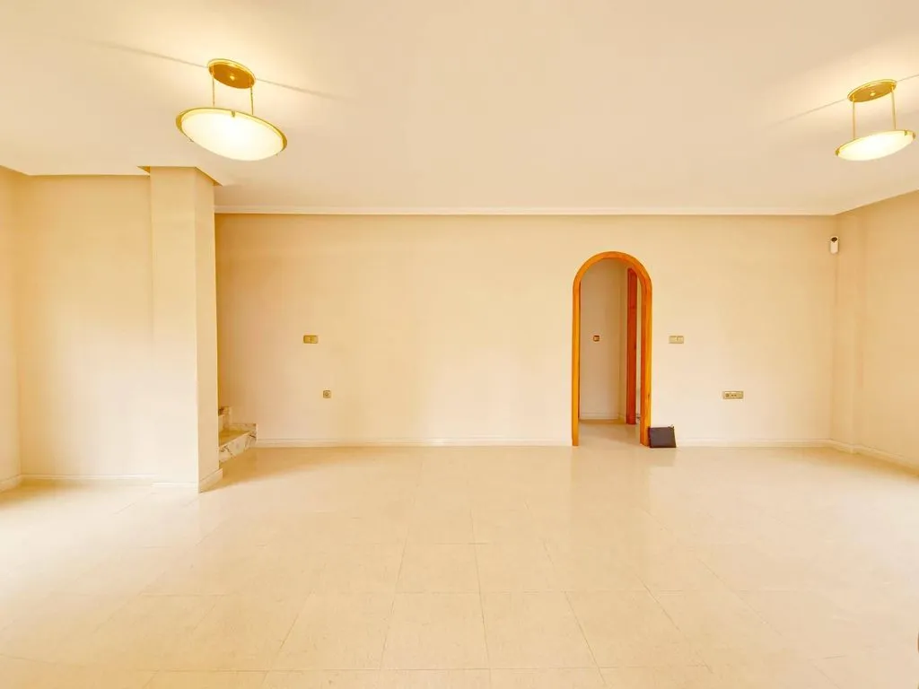 Elutuba - Luxury Villa with Sea View in La Marina