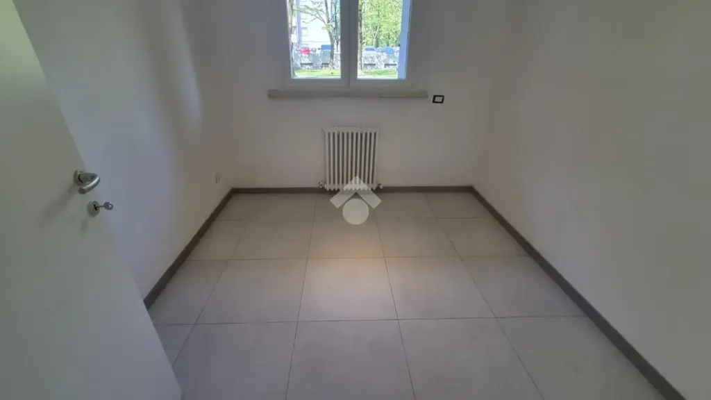 Entrée - Rustic-Style Flat with Garden in Reggio Emilia