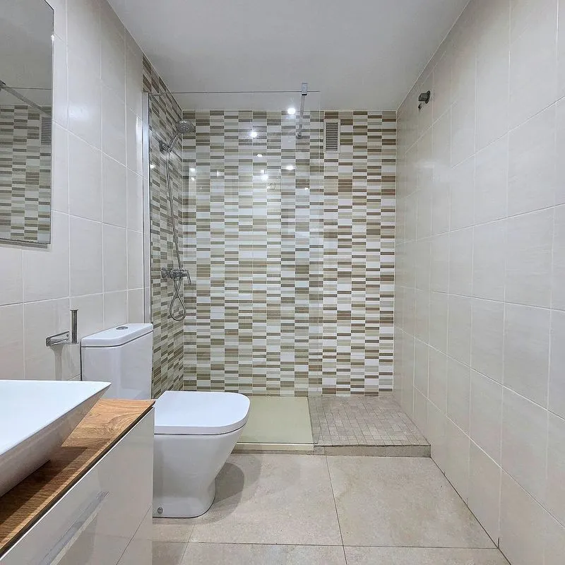 Salles de bain - Furnished Flat with Balcony in Valencia Centre