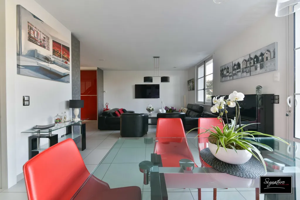 Söögituba - Apartment with Garden in Chantilly Centre