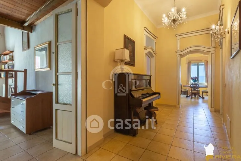 Entrée - Panoramic Attico with Terrace in Cagliari