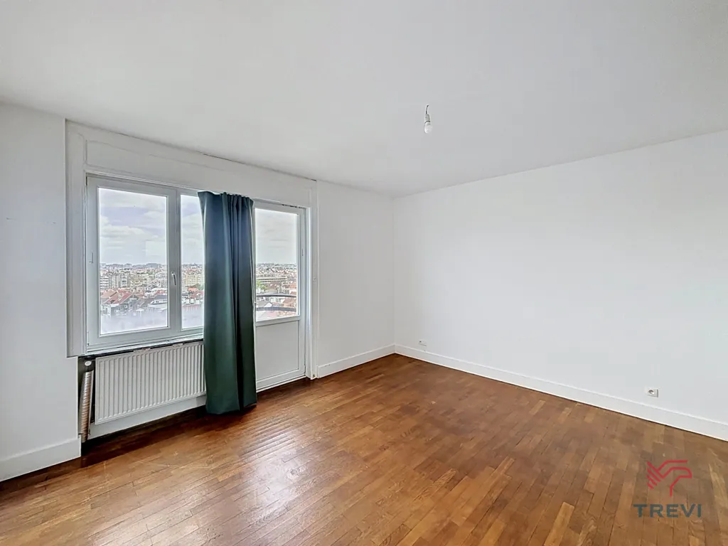1 magamistoaga maja asukohas IXELLES