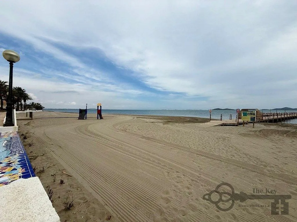 Duplex with Sea View in Los Urrutias