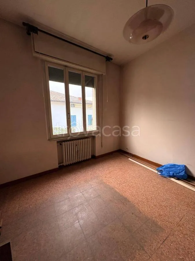 Rooms - Completely Refined Bifamiliar in Central Ferrara