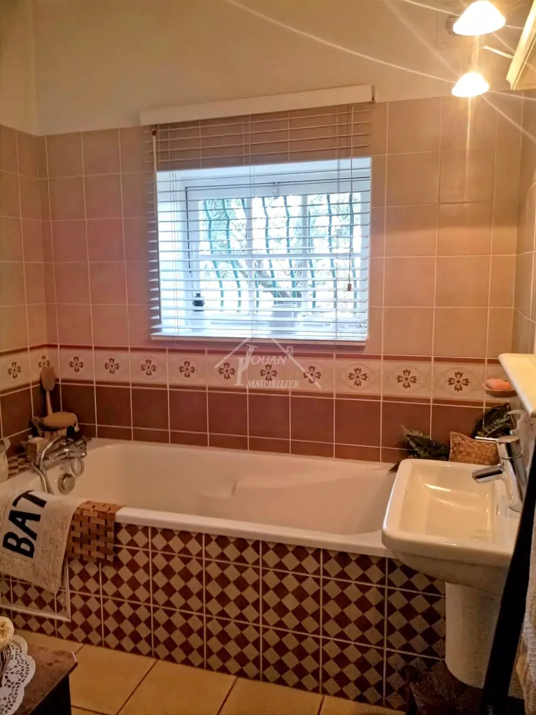 Bagni - Character House with Garden in Hérisson