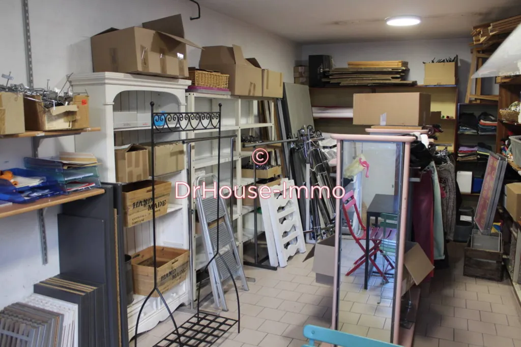 Buanderie - Local Commercial Rénové en Centre-Ville à Angoulême