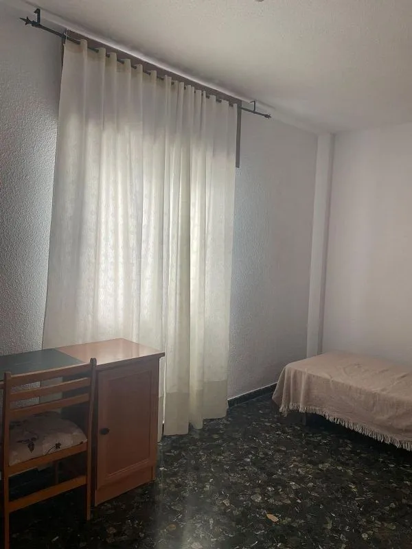 Chambres - Apartment with Balcony in Loja