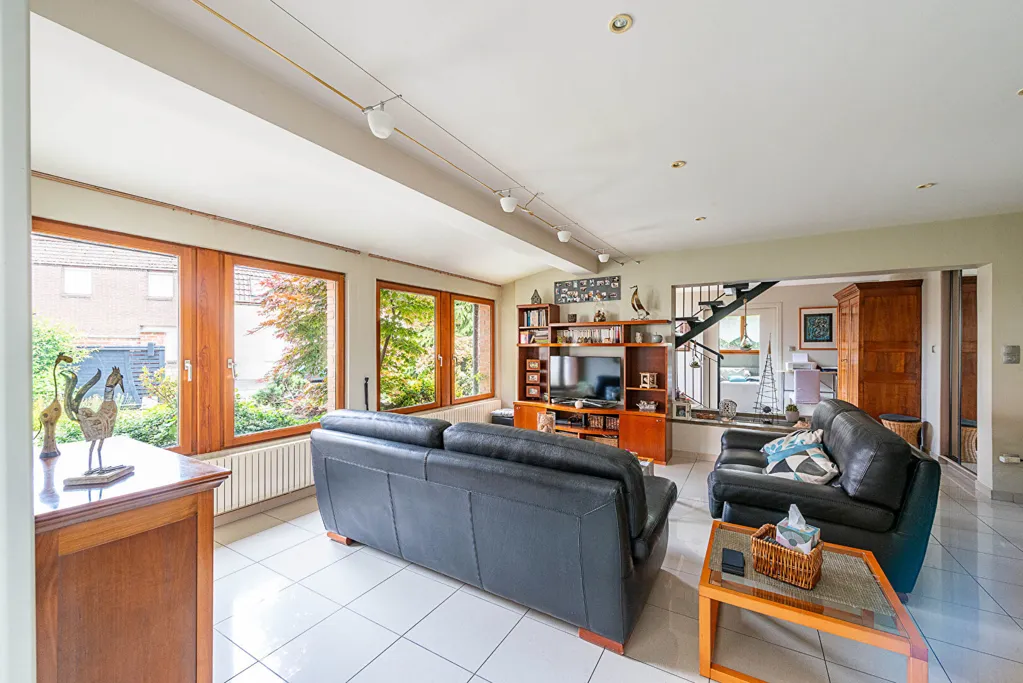 Séjour - Maison d'Architecte avec Jardin à Brillon
