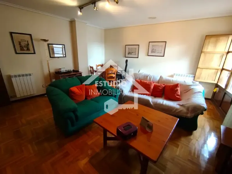 Soggiorno - Central Flat with Parking in Viana