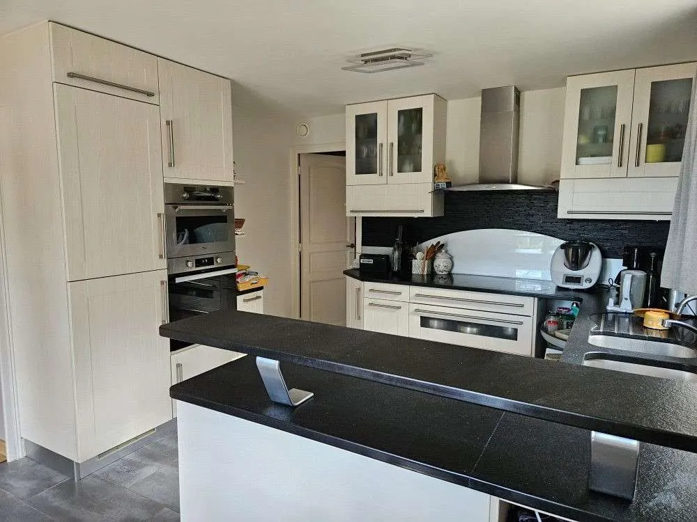 Cucina - Provencal Villa with Pool in Valence
