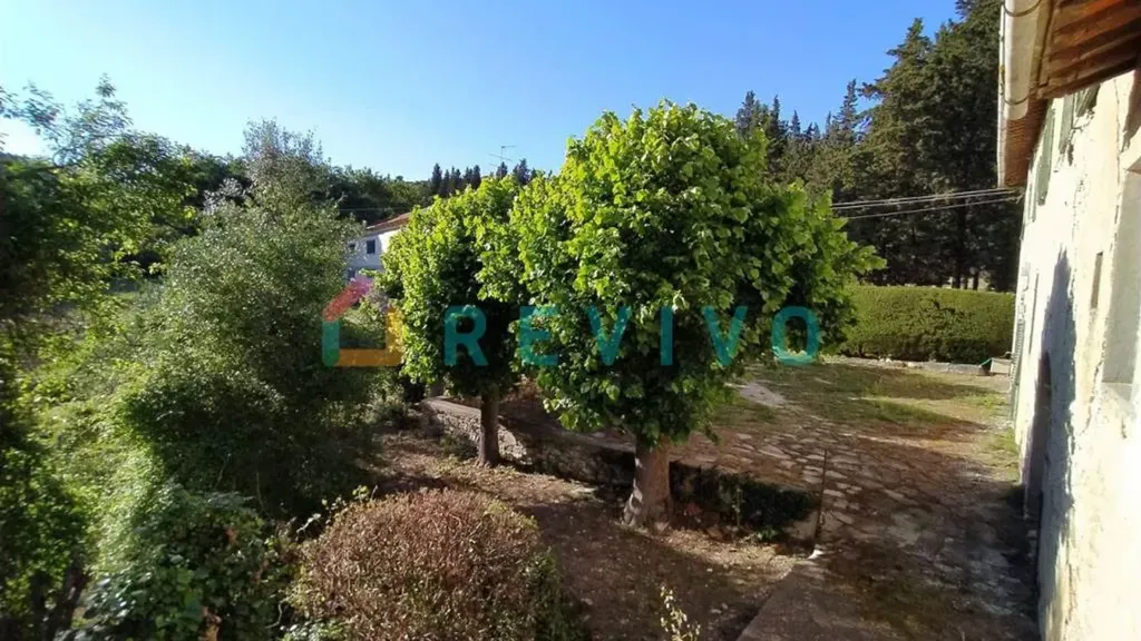Aed - Historic Farmhouse with Private Park in Rignano