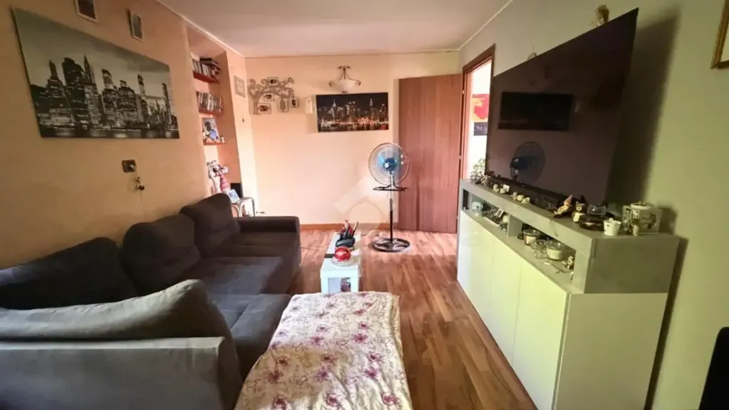Soggiorno - Casa di corte con spazio esterno a Cilavegna