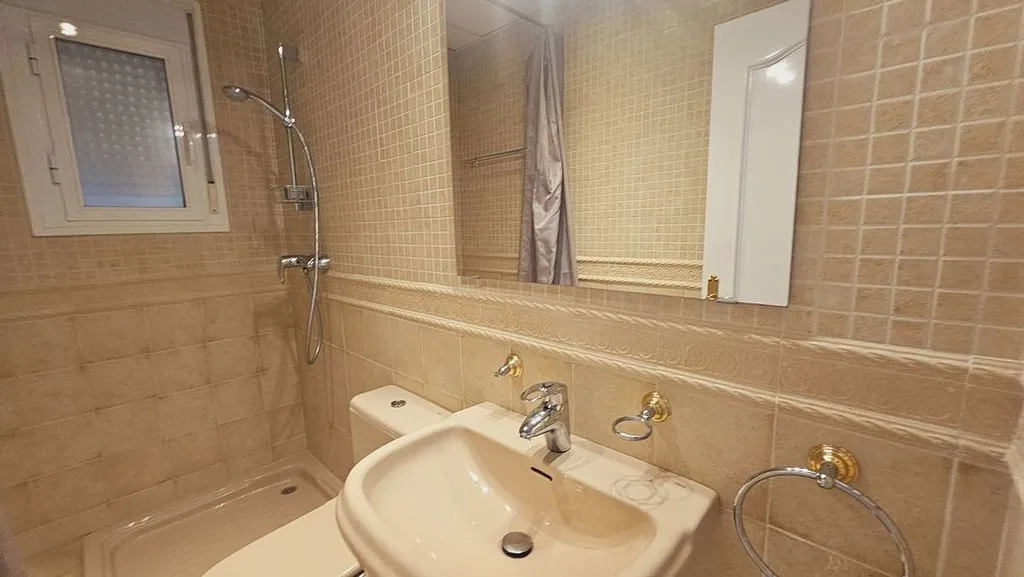 Bathrooms - Andalusian Villa with Pool in Sotogrande