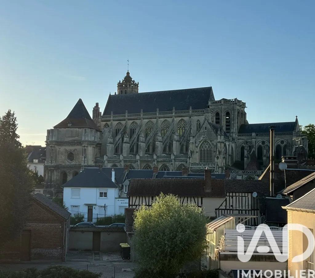 Välivaade - 2-Bedroom Apartment with Private Attic in Gisors