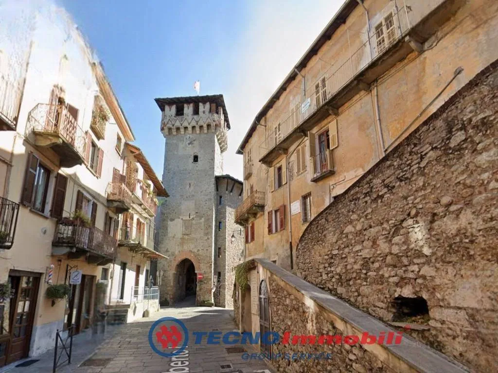 Extérieur - Historic Townhouse with Attic in Lanzo Torinese